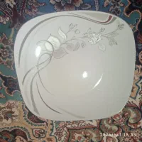 بشقاب چینی