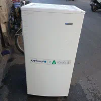 یخچال فریزر۹فوت ایستکول درحدنو کوچک مینی هتلی