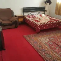 اجاره ویلا سوییت باغبهادران باغبادران|اجارهٔ کوتاه‌مدت ویلا و باغ|اصفهان, باغ دریاچه|دیوار