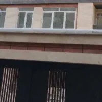 ۱۰۰ متر دو خواب فول امکانات تک واحدی آماده تخلیه