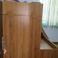 تخت خواب دو طبقه ( بالا یک نفره ، پایین دو نفره )|تخت و سرویس خواب|اراک, |دیوار