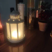 آباژور و چراغ خواب مدل فانوس. سالم و نو با جعبه