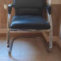 صندلی چرمی