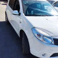 ساندرو اتومات|خودرو سواری و وانت|همدان, |دیوار