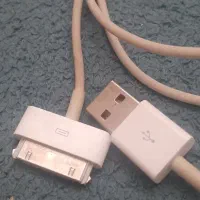 کابل اصلی ۳۰ پین ایپد و آیپاد