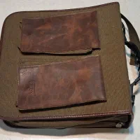 کیف CD سی دی ۲۴۰ تایی درحدنو کم استفاده