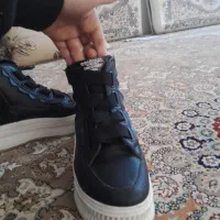 نیم بوت بالنسیا گا سالم بدون پارگی سایز ۴۰|کیف، کفش، کمربند|کوهدشت, |دیوار