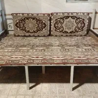 تخت آهنی تاشو