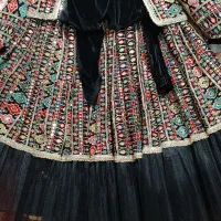 لباس محلی|لباس|مرودشت, ژیان|دیوار