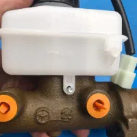 پمپ ترمز نیسان وانت|قطعات یدکی و لوازم جانبی|رشت, آزادگان|دیوار