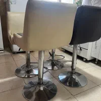 صندلی چرم اپن|صندلی و نیمکت|شیراز, فرهنگ شهر|دیوار