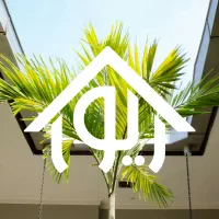 واحد-آپارتمانی-بر-خط-محرم-سرویس-خور-100-متر