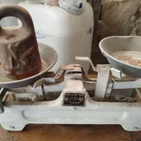 ترازو قدیمی