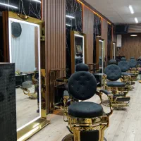 همکار ارایشگر مردانه