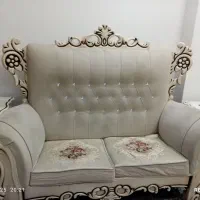 یک دست مبل 7نفره تمیز و بی ام و پارگی چوب سالم