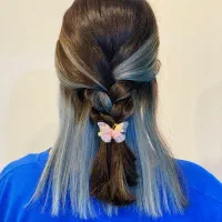 خدمات زیبایی(میکاپ وشنیون و..)|خدمات آرایشگری و زیبایی|بوکان, |دیوار