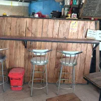 میزچوبی،صندلی پلاستیکی،پاچال،صندلی اپنی|کافی‌شاپ و رستوران|مشهد, کاظم آباد|دیوار