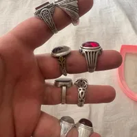 تعداد هشت عدد انگشتر نقره دست ساز ۹۲۵