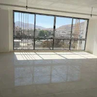 ۲۱۰متری/باغتخت/نوساز/زیرقیمت منطقه