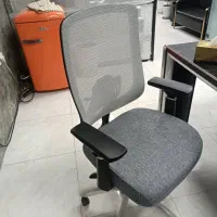 تولید و تعمیر صندلی اداری