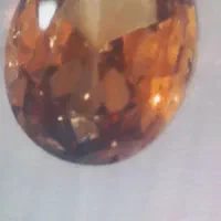 نگین خیلی زیبا که جنسش ازسنگ هست