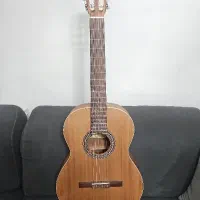 گیتار الحمبرا z-nature