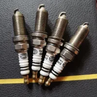 سوزن انژکتور .شمع و وایر نو و استوک در حد نو .|قطعات یدکی و لوازم جانبی|کرج, ساسانی (قلمستان)|دیوار