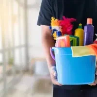 نظافت راه‌پله، پارکینگ، منزل با قیمت مناسب