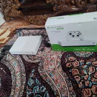 ایکس باکس وان اس یک ترابایت تک دسته