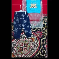 بلوز و شلوار بچگانه