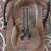 کریر و صندلی ماشین بدون استفاده