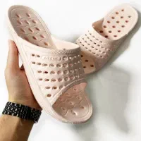 مجلسی|کیف، کفش، کمربند|بومهن, |دیوار