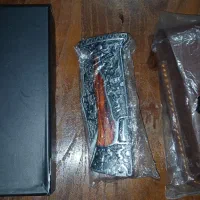 چاقو کلمبیا کلکسیونی با غلاف چرم طرح برجسته دار