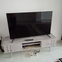 میز تلوزیون در حد نو ۵۰۰۰۰۰۰ملیون
