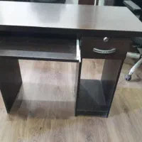 میز کامپیوتر