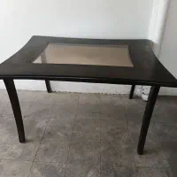 میز ناهار خوری ۶‌نفره