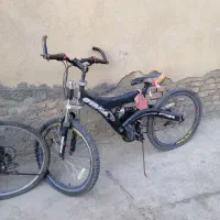 دوچرخه ۲۴ کمک دار نیاز به تعمیر