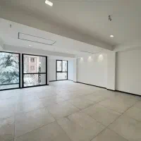 ۱۳۰متر دفتر اداری/۴ اتاق/۲ پارکینگ سندی