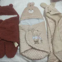 فروش پتو دور پیچ و دو عدد قنداق فرنگی کاملا نو