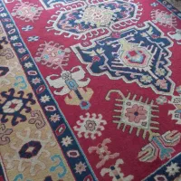 فرش ۹متری ماشینی ،تمیز ،تخت خواب چوبی ۲نفره