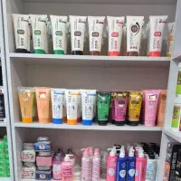 فروشنده آرایشی و بهداشتی