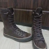 نیم بوت آل استار چرم طبیعی در حد نو سایز ۳۹|کیف، کفش، کمربند|الوند, |دیوار