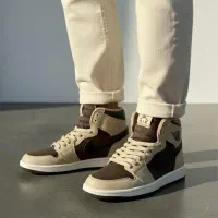 نایک جردن کرم قهوه‌ای