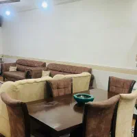 مبل ۸نفره باعسلی ومیز ناهار خوری ۶نفره