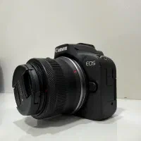 Canon R50