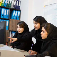 نیروی خدمات (خانم)