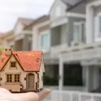 زمین مسکونی هخامنش ۸