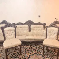 مبل سلطنتی با چوب راش ۹نفره همراه با گل میز