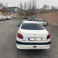 پژو ۲۰۶ اس دی v8