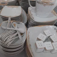 سرویس چینی ۱۲ نفره|ظروف سرو و پذیرایی|آزادشهر, |دیوار